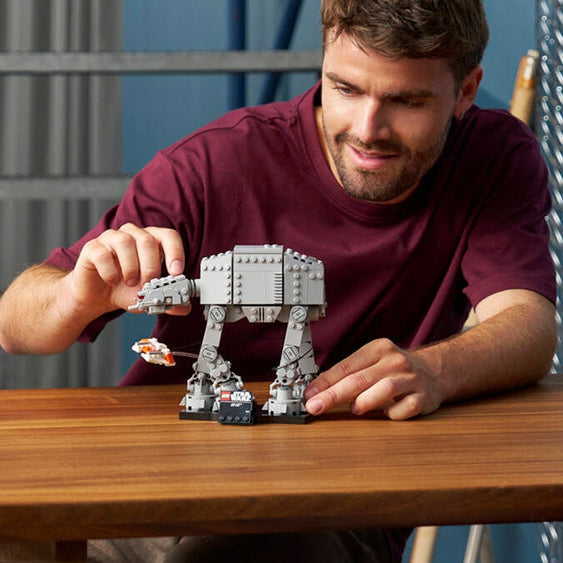 New LEGO® Star Wars 2026 Midi-Scale Sets