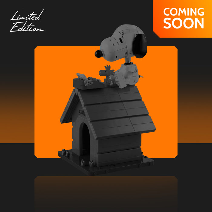 Limited Edition Display Case for LEGO® Ideas: Peanuts: Snoopy's Doghouse (21368)