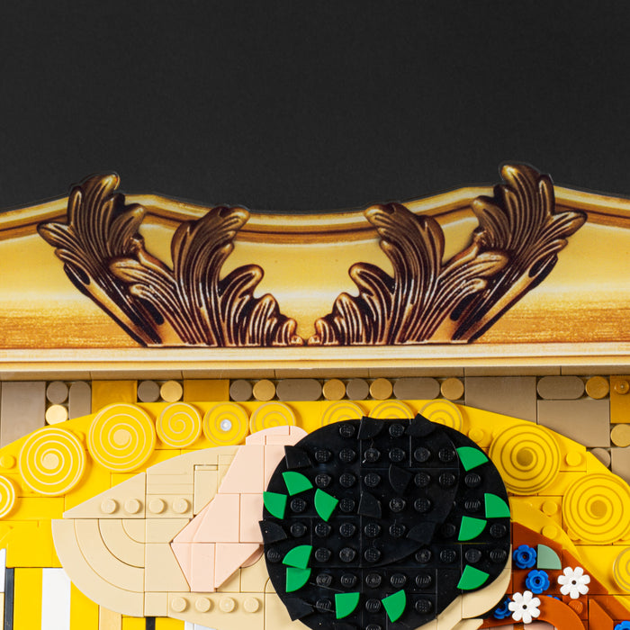Limited Edition Wall Mounted Display Case for LEGO® Art: Gustav Klimt – The Kiss (31221)