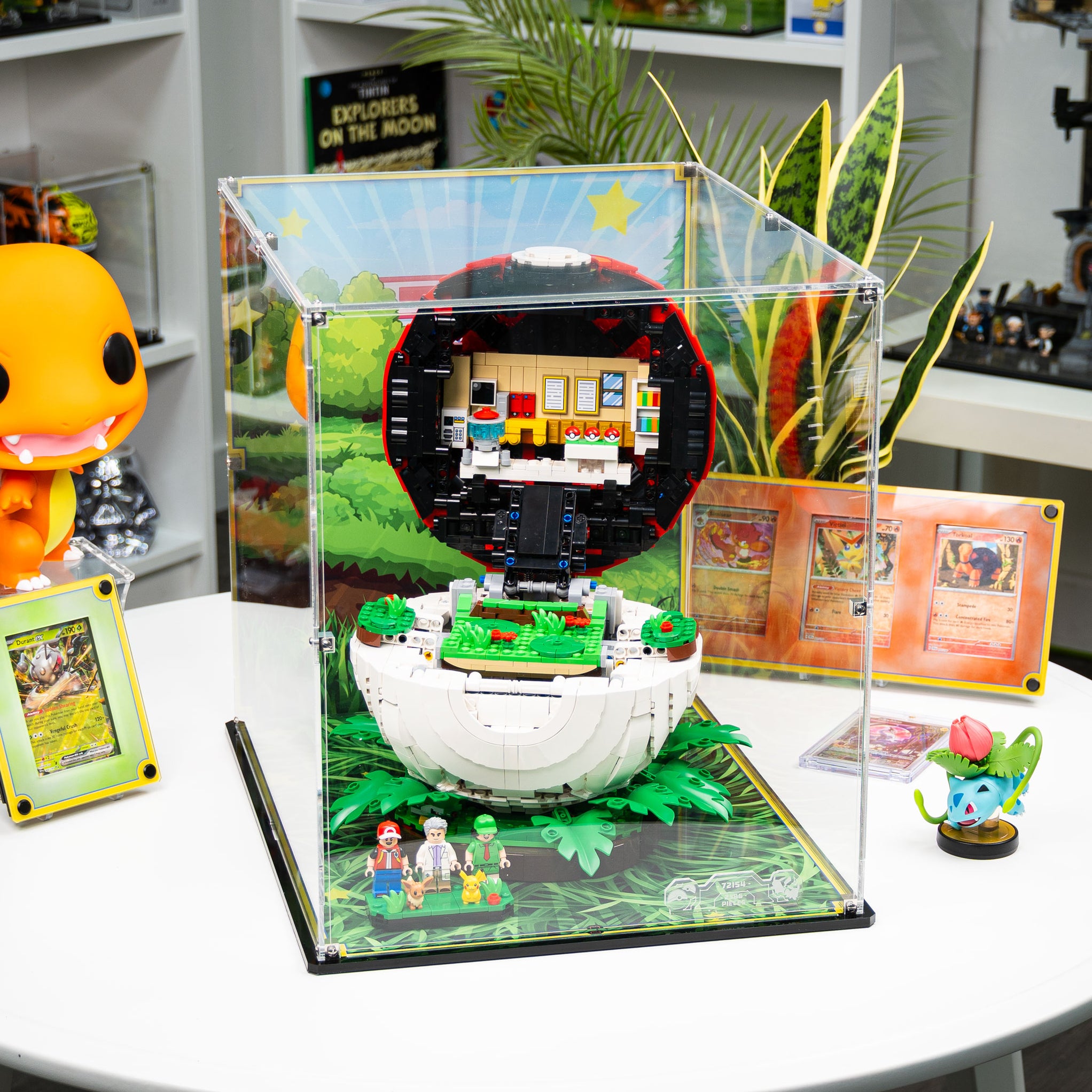 Display Case for LEGO® Pokémon™: Iconic Trainer Moments Poké Ball (721 ...