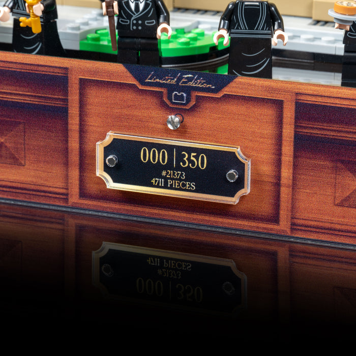 Limited Edition 2-in-1 Display Case for LEGO® Ideas: Downton Abbey (21373)