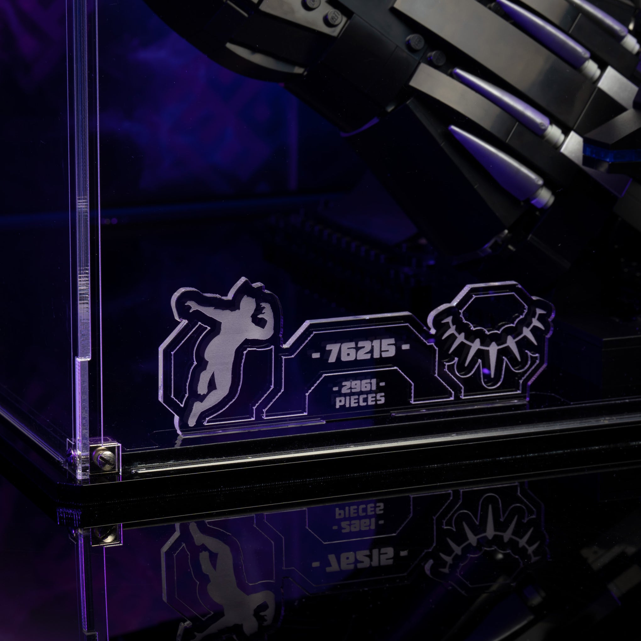 Display Case for LEGO Marvel Black Panther Bust 76215 — Wicked Brick