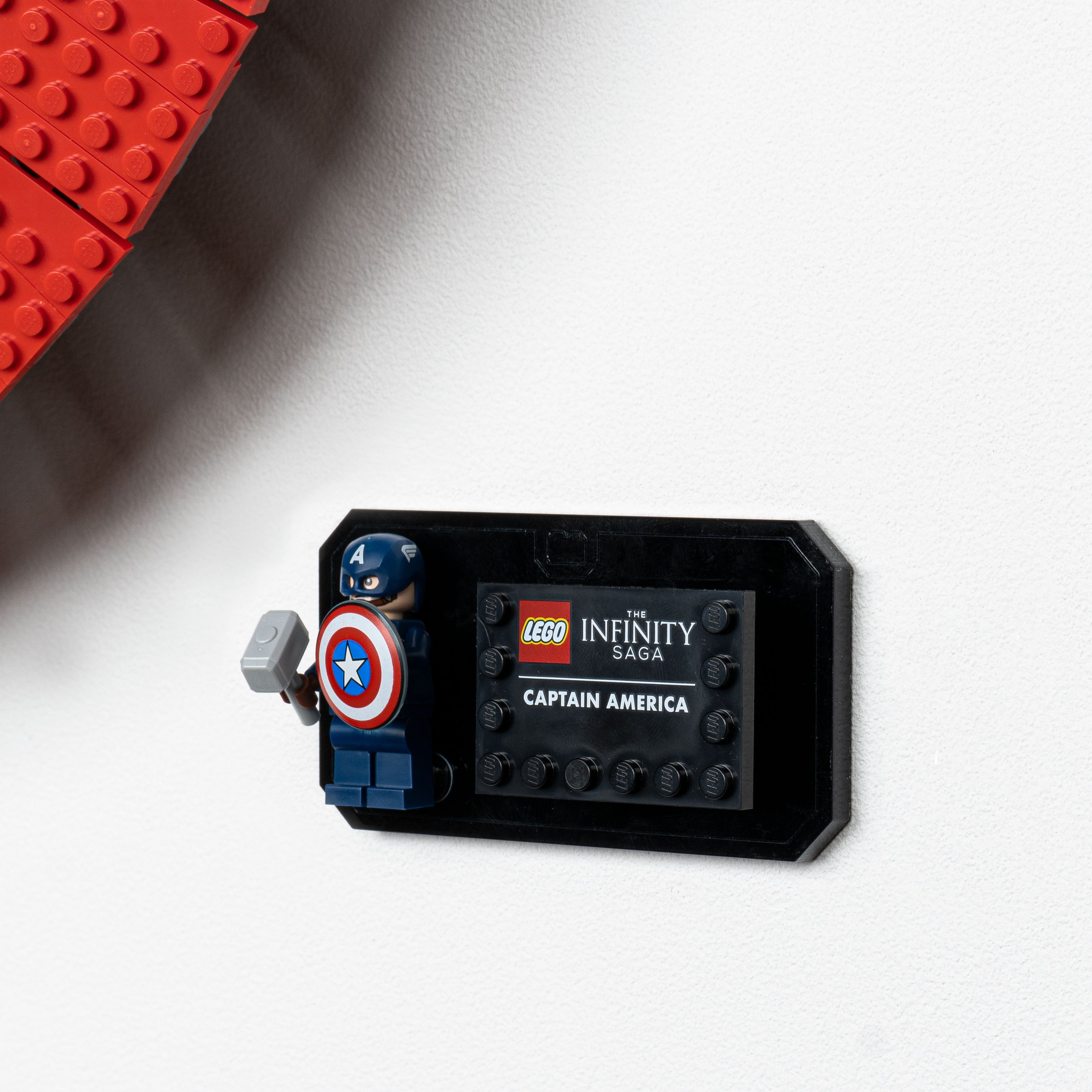 Wall mounted Display Stand for LEGO® Marvel Captain America's Shield ...
