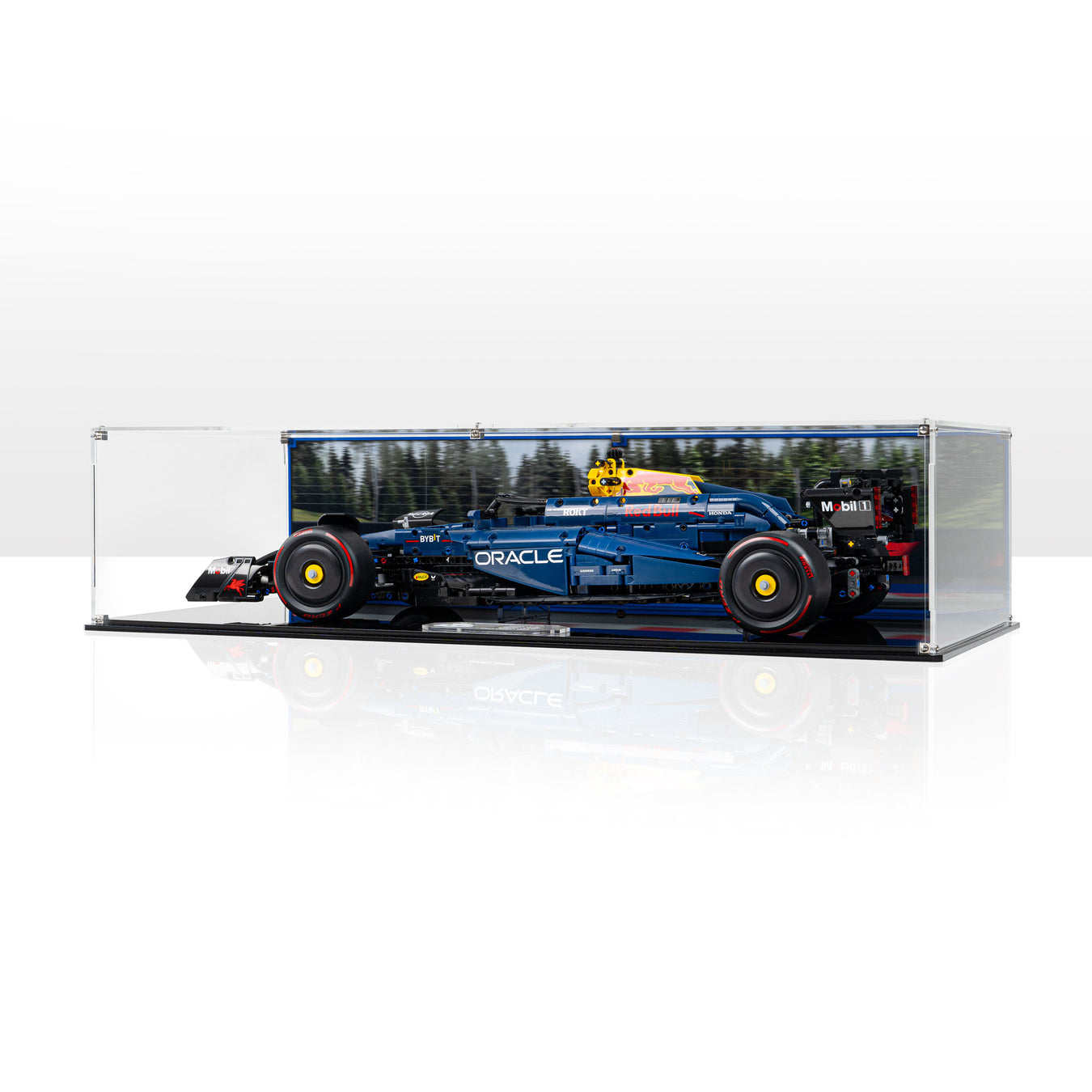 Technics Freestanding Displays