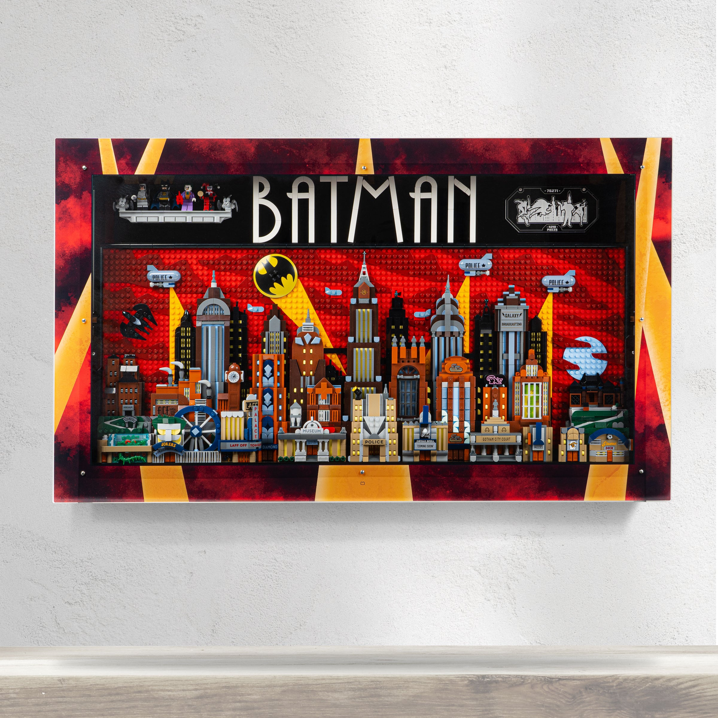 Display Case for LEGO Batman The Animated Series Gotham City 76271