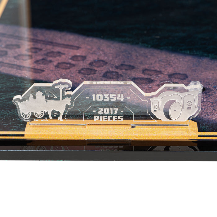 Display Case for LEGO® Icons: Lord of the Rings The Shire™ (10354)