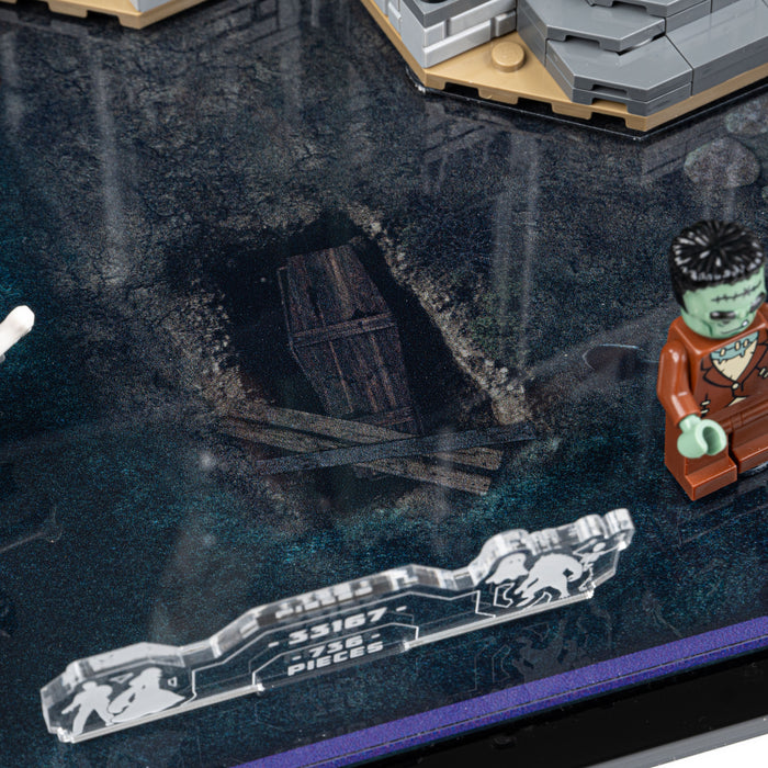 Display Case for LEGO® Creator: Haunted Mansion (31167)
