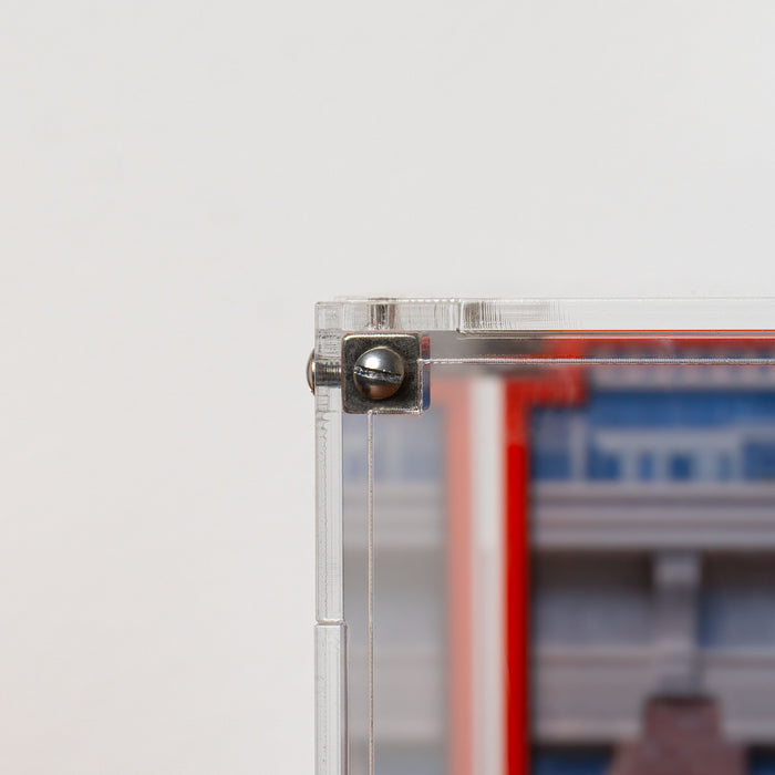 Display Case for LEGO® Marvel™: Spider-Man vs. Doc Ock Subway Train Scene (76321)