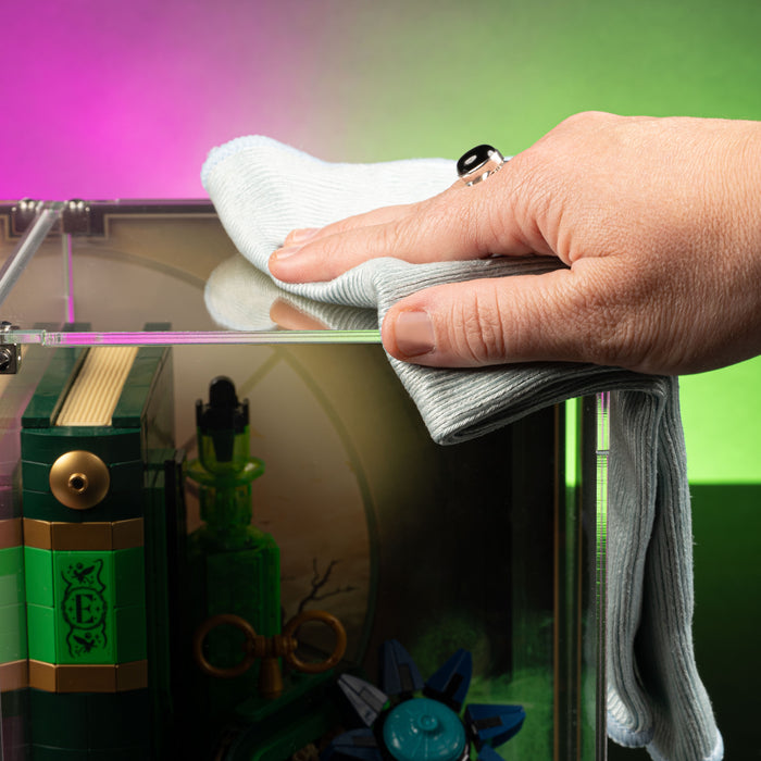 Limited Edition Display Case for LEGO® Wicked: Glinda and Elphaba Bookends (75691)