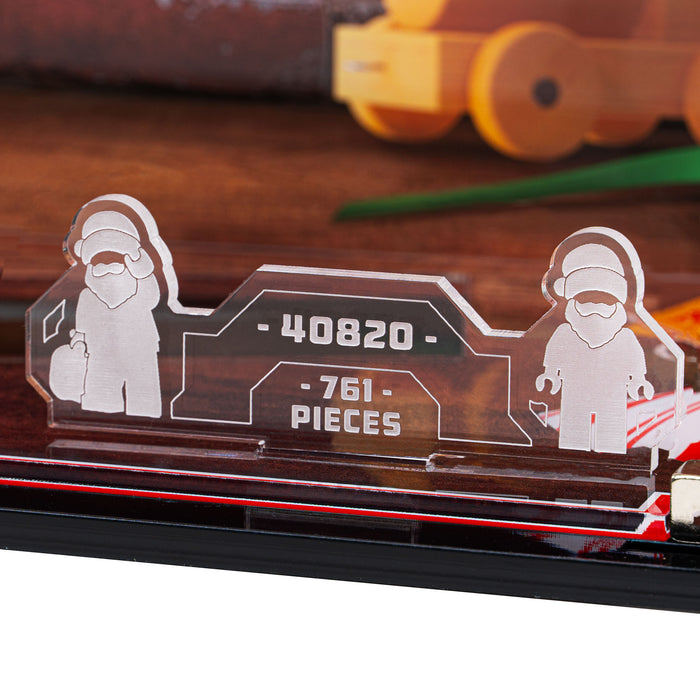 Display Case for LEGO® Up-Scaled Santa Minifigure (40820)