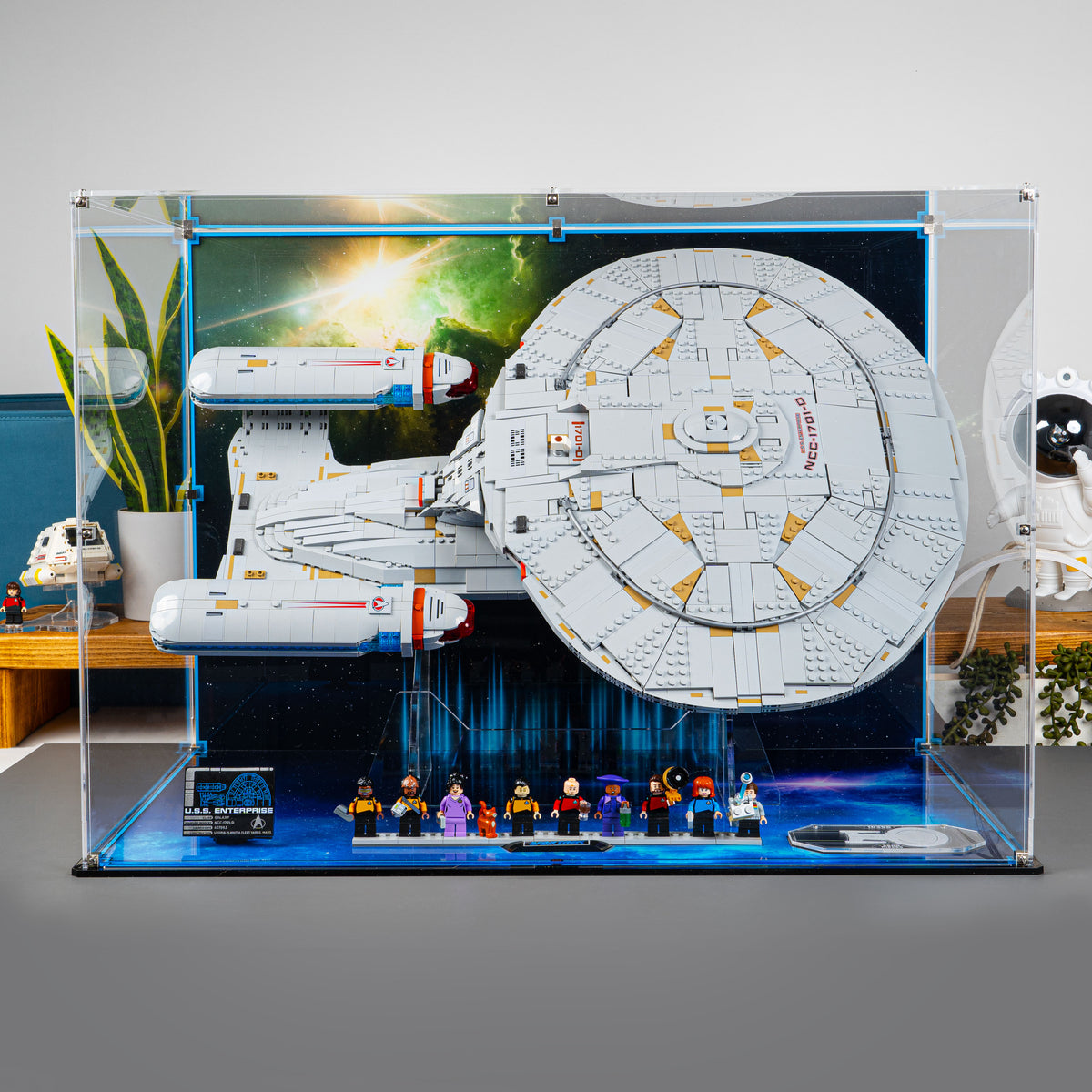 Display Case for LEGO Star Trek U.S.S. Enterprise NCC-1701-D 10356