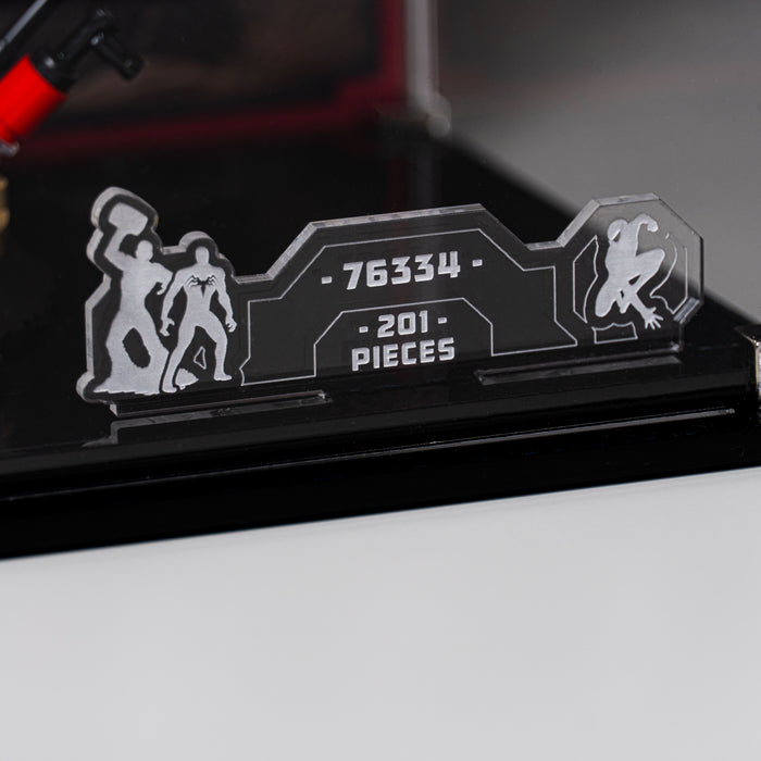 Display Case for LEGO® Marvel: Epic Battle: Hulkbuster vs. The Hulk (76343)