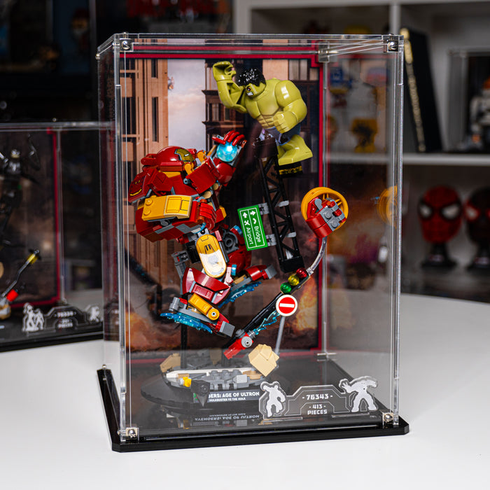 Display Case for LEGO® Marvel: Epic Battle: Hulkbuster vs. The Hulk (76343)