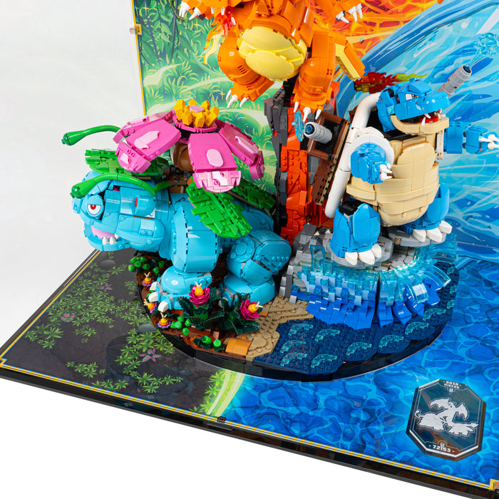 Display Case for LEGO® Pokémon™: Venusaur, Charizard and Blastoise (72153)