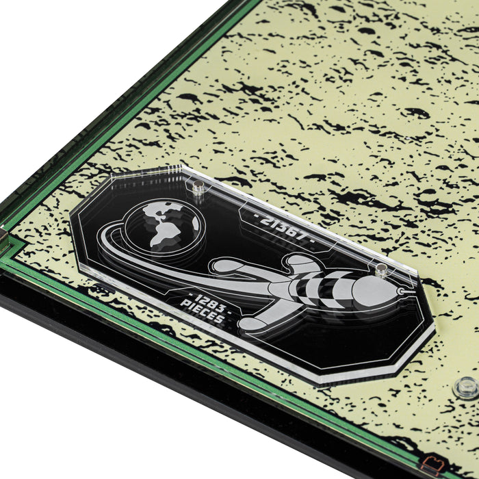 Display Case for LEGO® Ideas: Tintin® Moon Rocket (21367)