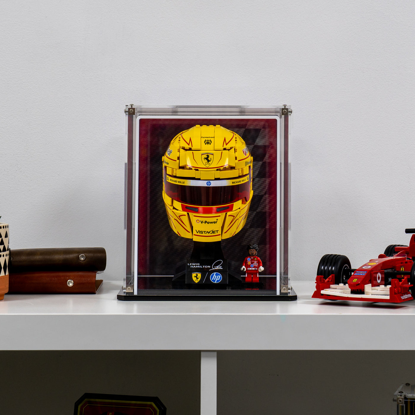 Display Case for LEGO Scuderia Ferrari HP Lewis Hamilton Helmet 43022 ...