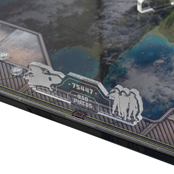 Display Case for LEGO® Star Wars™ The Razor Crest™ (75447)