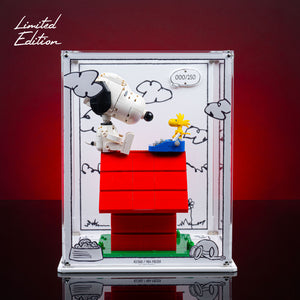Limited Edition Display Case for LEGO® Ideas: Peanuts: Snoopy's Doghouse (21368)