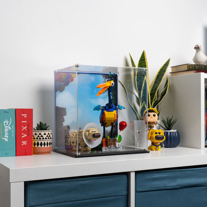 Display Case for LEGO® Disney: Kevin & Dug (43290)
