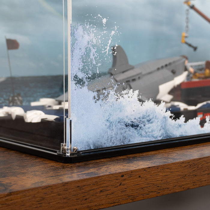Display Case for LEGO® Ideas Jaws (21350)