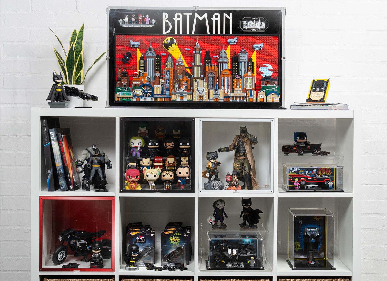 Dc Objects Display Solutions for DC Comics Collectors — Wicked Brick