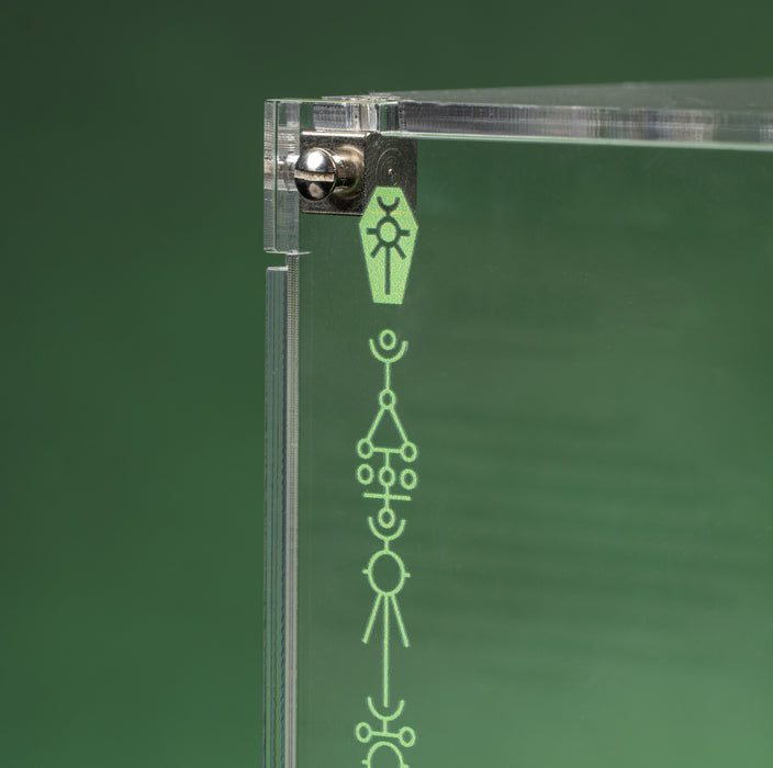 Limited Edition Display Cases for Warhammer® 40,000 Necrons