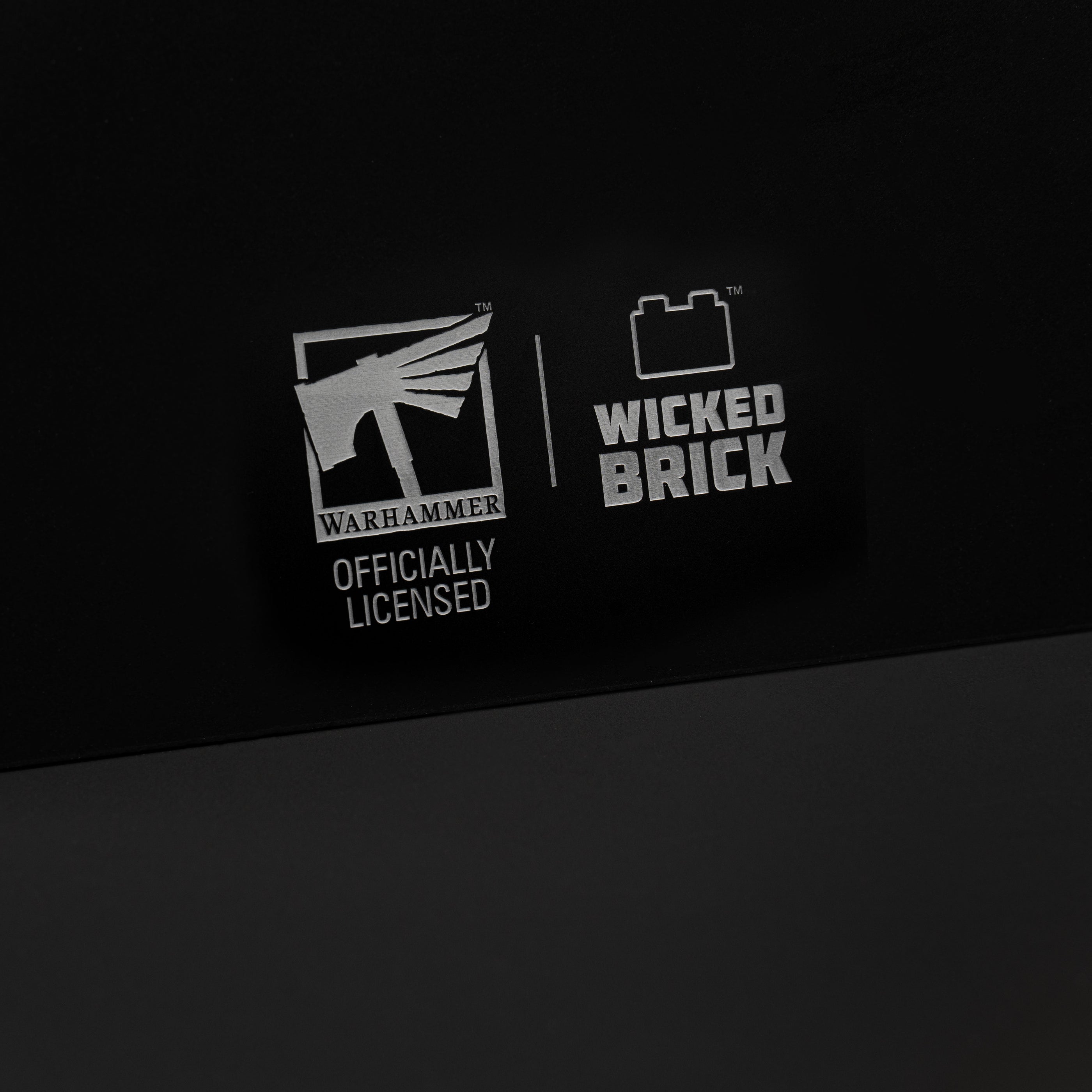 Display Case for Warhammer® Squad with Endless War Background — Wicked ...