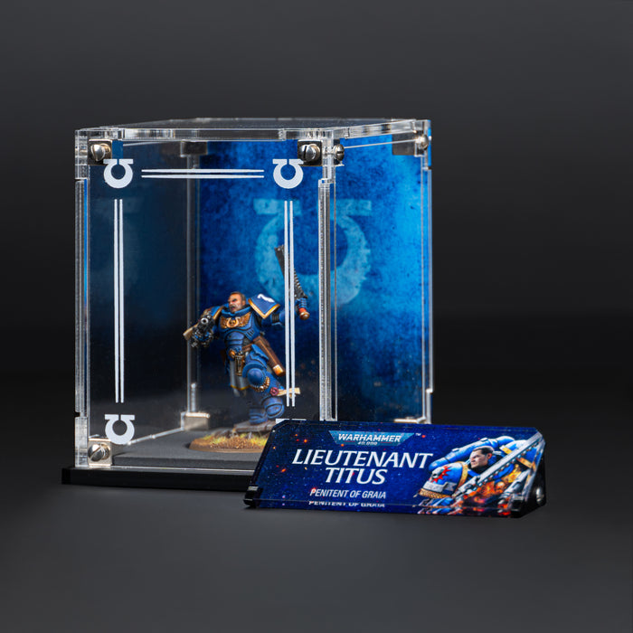 Display Case for Warhammer® 40,000 Lieutenant Titus