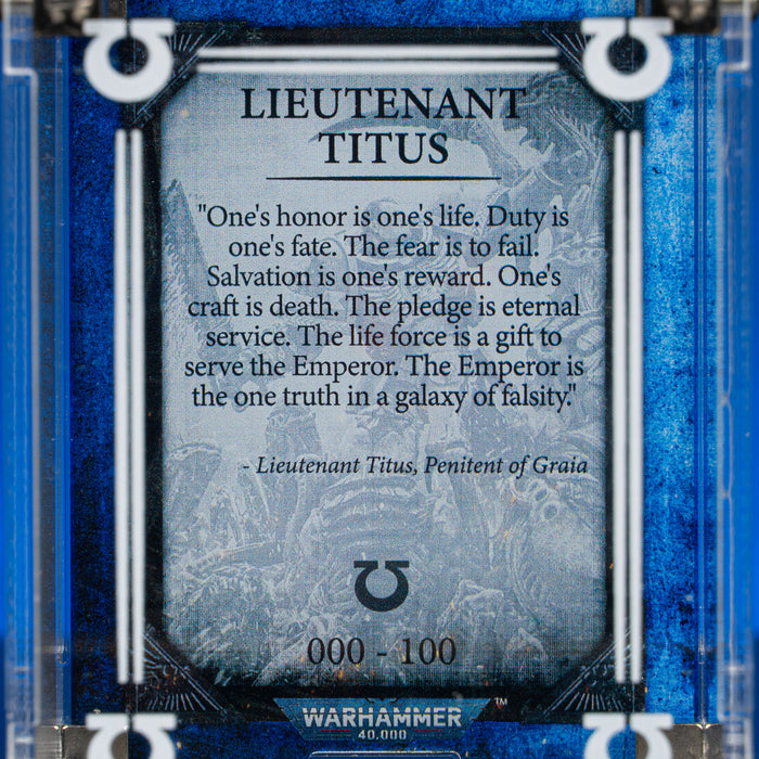 Limited Edition Display Case for Warhammer® 40,000 Lieutenant Titus