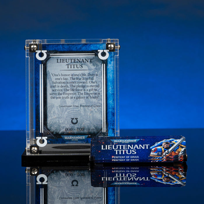 Limited Edition Display Case for Warhammer® 40,000 Lieutenant Titus