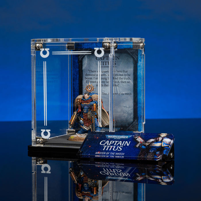 Limited Edition Display Case for Warhammer® 40,000 Captain Titus