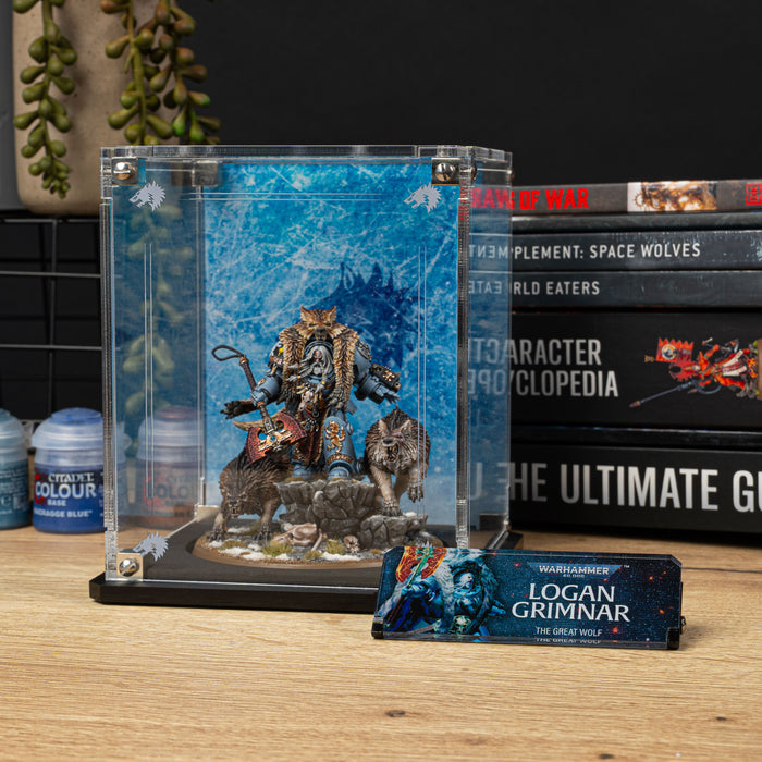 Display Case for Warhammer® 40,000 Logan Grimnar
