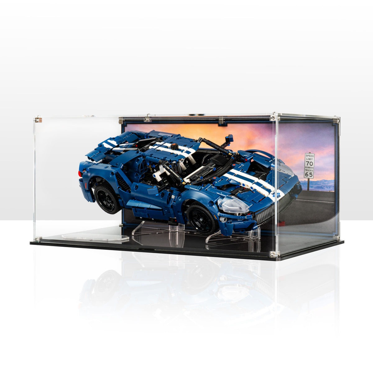 Display case for LEGO® Technic: 2022 Ford GT (42154) — Wicked Brick