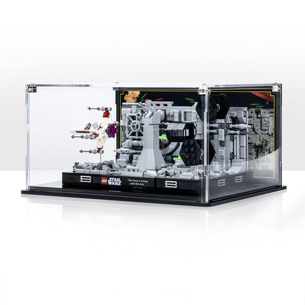 Display Case for LEGO® Star Wars™ Death Star Trench Run Diorama